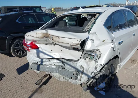 2017 Nissan Sentra Sr z USA, uszkodzony, nr VIN 3N1AB7AP9HY373514